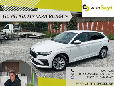 Gebraucht Skoda Scala Selection 116 PS (85 kW) 2025 Candy white Kleinwagen