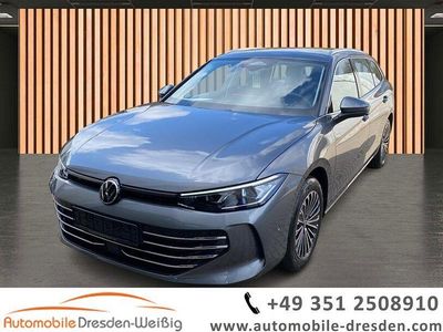Usata VW Passat Elegance 150 CV (110 kW) 2025 Grigio Station wagon
