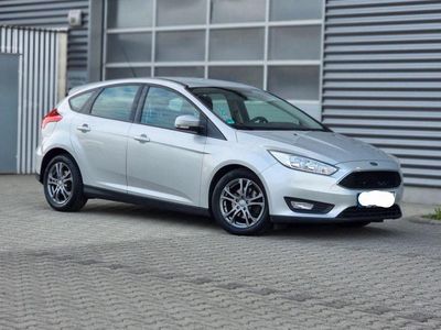 Gebraucht Ford Focus 120 PS (88 kW) 2017 Silber Limousine