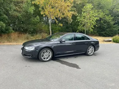Gebraucht Audi A8 Ambiente 435 PS (319 kW) 2015 Grau Limousine