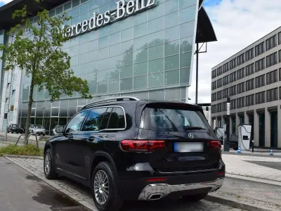 Begagnad Mercedes GLB200 150 HK (110 kW) 2020 Svart SUV