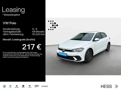 Gebraucht VW Polo Life 80 PS (58 kW) 2023 Pure white Kleinwagen