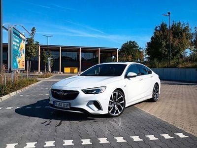 Usata Opel Insignia 260 CV (191 kW) 2018 Bianco Berlina