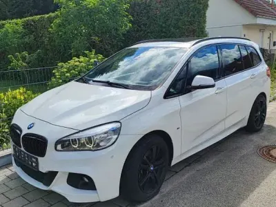Gebraucht BMW 220 Gran Tourer Performance 190 PS (139 kW) 2016 Weiß Van / Kleinbus