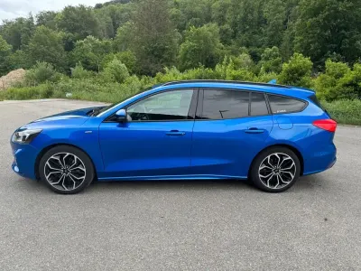 Gebraucht Ford Focus ST-Line 150 PS (110 kW) 2019 Blau Limousine