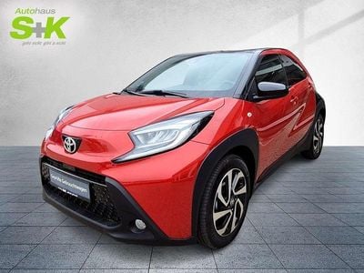 Usata Toyota Aygo X Pulse 72 CV (52 kW) 2023 Rosso SUV