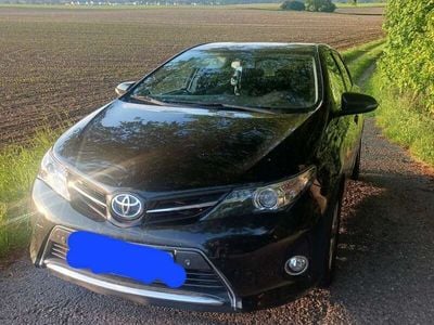 Toyota Auris Hybrid