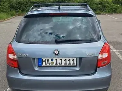 Gebraucht Skoda Fabia Fresh 90 PS (66 kW) 2013 Grau Kombi
