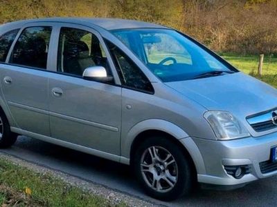 Second-hand Opel Meriva 105 CP (77 kW) 2006 Argintiu Monovolum