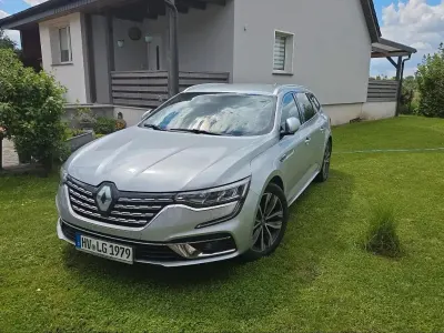 Używany Renault Talisman GrandTour 200 KM (147 kW) 2020 Srebrny Kombi