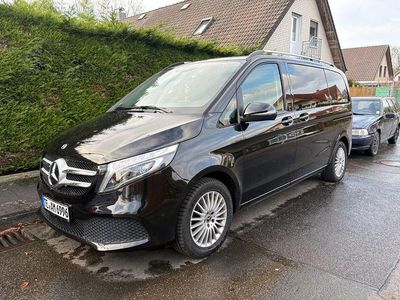 Schwarz Gebraucht 2019 Mercedes V250 Edition Van / Kleinbus | 38.900 € (Fairer Preis)