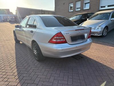 Mercedes C180
