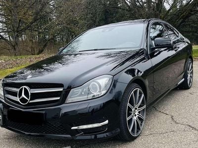 Gebraucht Mercedes C200 AMG 184 PS (135 kW) 2013 Schwarz Coupé