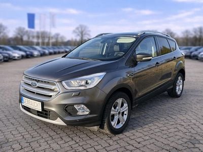 Gebraucht Ford Kuga 150 PS (110 kW) 2018 Grau SUV