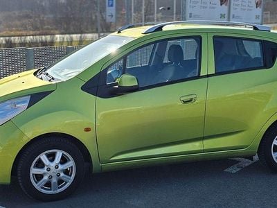 Gebraucht Chevrolet Spark 82 PS (60 kW) 2011 Grün Kleinwagen