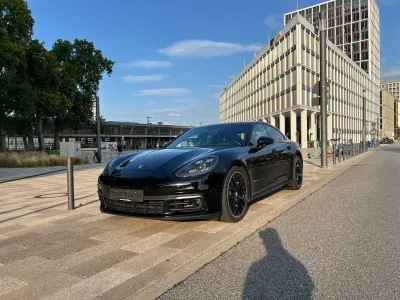Gebraucht Porsche Panamera 4 Sport 330 PS (242 kW) 2019 Schwarz Kleinwagen