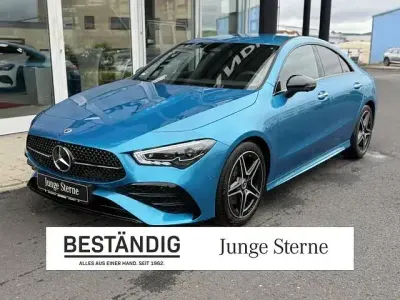 Gebraucht Mercedes CLA200 AMG 163 PS (119 kW) 2025 Lack hyperblau Coupé