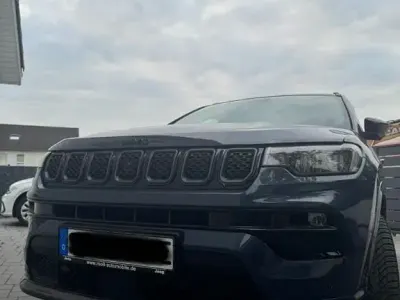 Gebraucht Jeep Compass 241 PS (177 kW) 2022 Blau SUV