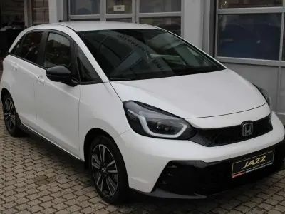 Neu Honda Jazz Advance 122 PS (89 kW) 2026 Platinum white p Kleinwagen