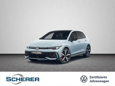 Gebraucht VW Golf VIII GTE 272 PS (200 kW) 2025 Crystal ice blue metallic / schwarz (metallic) Limousine