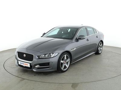 Grau Gebraucht 2016 Jaguar XE R-Sport Limousine | 17.330 € (Teuer)