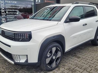 Nouă Fiat Grande Panda La Prima 110 CP (80 kW) 2025 Albastru Hatchback