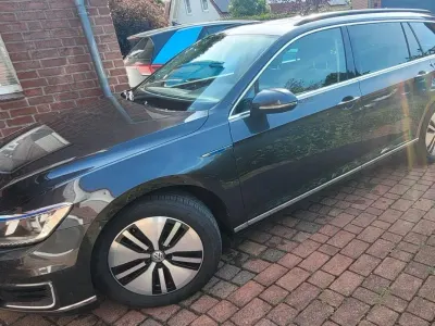 Gebraucht VW Passat GTE 218 PS (160 kW) 2018 Schwarz Kombi