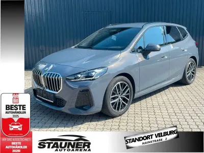 Gebraucht BMW 218 M Sport 136 PS (100 kW) 2024 Sparkling copper greymetallic Van / Kleinbus