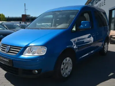 Używany VW Caddy Team 102 KM (75 kW) 2008 Niebieski Minivan
