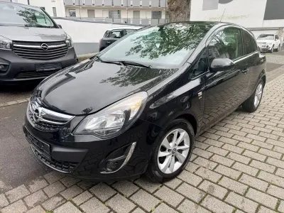 Usado Opel Corsa Energy 87 HP (63 kW) 2014 Preto Citadino