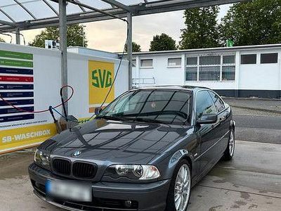 Gebraucht 2002 BMW 320 Sport Line Coupé | 8.900 €