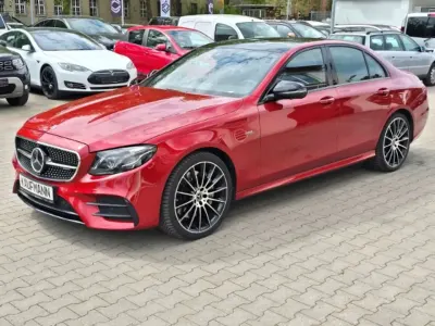 Używany Mercedes E53 AMG AMG 457 KM (336 kW) 2020 Czerwony Sedan/Limuzyna
