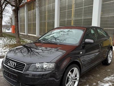 Grau Gebraucht 2005 Audi A3 Kleinwagen | 2.490 € (Fairer Preis)