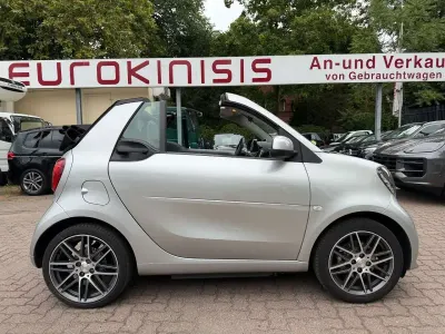 Gebraucht Smart ForTwo Electric Drive Brabus 99 kW (135 PS) 2019 Silber Cabrio