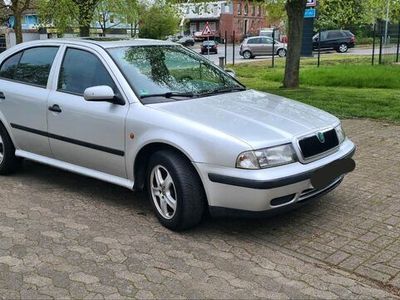 gebraucht Skoda Octavia 1,8 - Tüv Neu , Sitzheizung - Klima