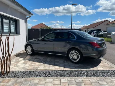 Usata Mercedes C220 Avantgarde 170 CV (125 kW) 2014 Grigio Berlina