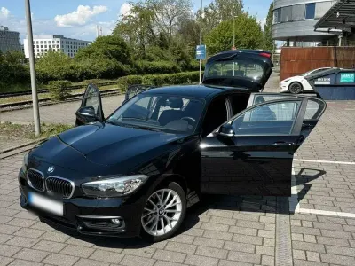 Gebraucht BMW 116 109 PS (80 kW) 2015 Schwarz Kleinwagen
