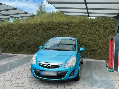 Gebraucht Opel Corsa 87 PS (63 kW) 2011 Blau Kleinwagen