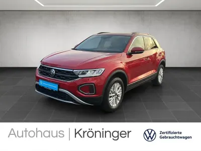 Gebraucht VW T-Roc Cabriolet Life 150 PS (110 kW) 2025 Rot SUV