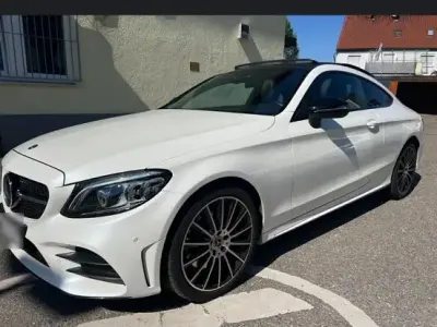 Gebraucht Mercedes C400 333 PS (244 kW) 2021 Coupé