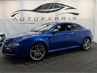 Gebraucht Alfa Romeo GT Quadrifoglio Verde 150 PS (110 kW) 2009 Blau Coupé