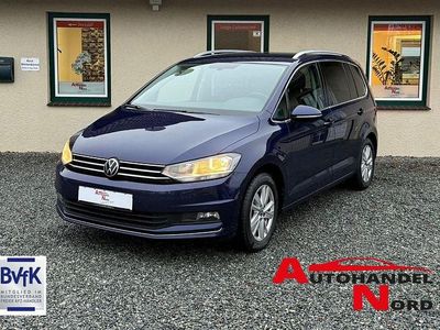 Blau Gebraucht 2021 VW Touran Highline Van / Kleinbus | 20.985 € (Guter Preis)