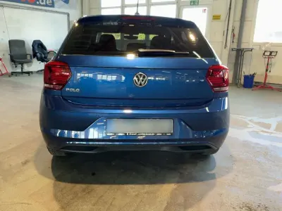 Używany VW Polo Comfortline 65 KM (47 kW) 2019 Niebieski Hatchback