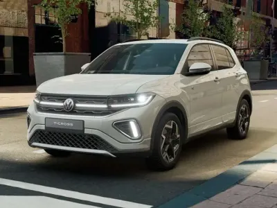 Second-hand VW T-Cross R-line 150 CP (110 kW) 2025 Gri SUV