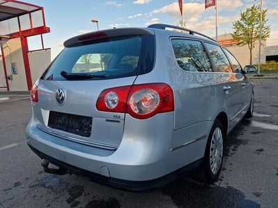 Second-hand VW Passat 110 CP (80 kW) 2009 Gri Break