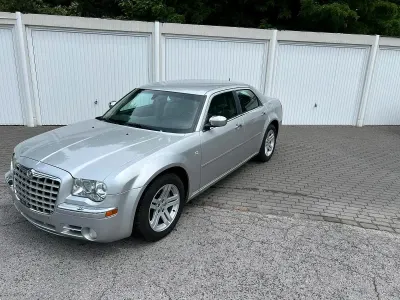Gebraucht Chrysler 300C 218 PS (160 kW) 2008 Silber Limousine