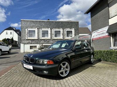 gebraucht BMW 520 i*6-ZYLINDER*SCHIEBEDACH*AUTOMATIK*PDC*KLIMA