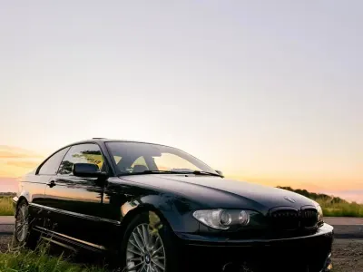 Gebraucht BMW 318 147 PS (108 kW) 2003 Schwarz Coupé