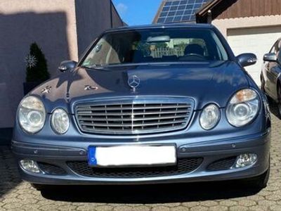 gebraucht Mercedes E240 Top Zustand