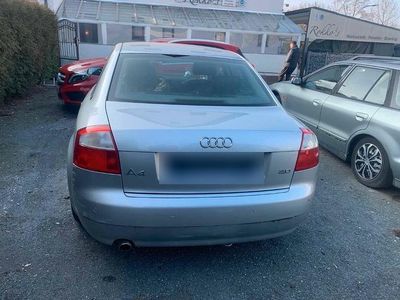 Gebraucht Audi A4 131 PS (96 kW) 2004 Silber Limousine